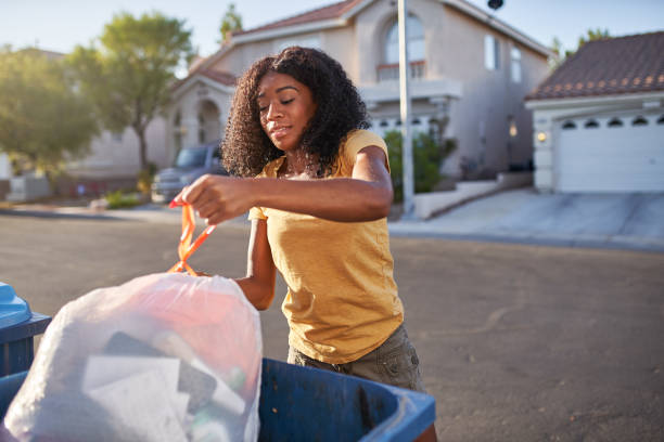 Best Mattress Removal Service  in Willow Oak, FL